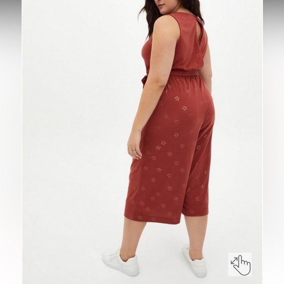 Marsala Stars Textured Knit Culotte Jumpsuit - Picture 3 of 7